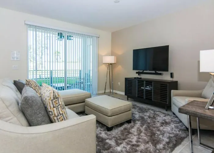 Gorgeous Apartment At Storey Lake Sl47316